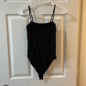 ⚡️BOGO free⚡️ EUC Topshop black square neck sleeveless bodysuit